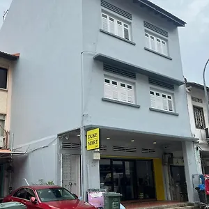 Duke Living Singapore